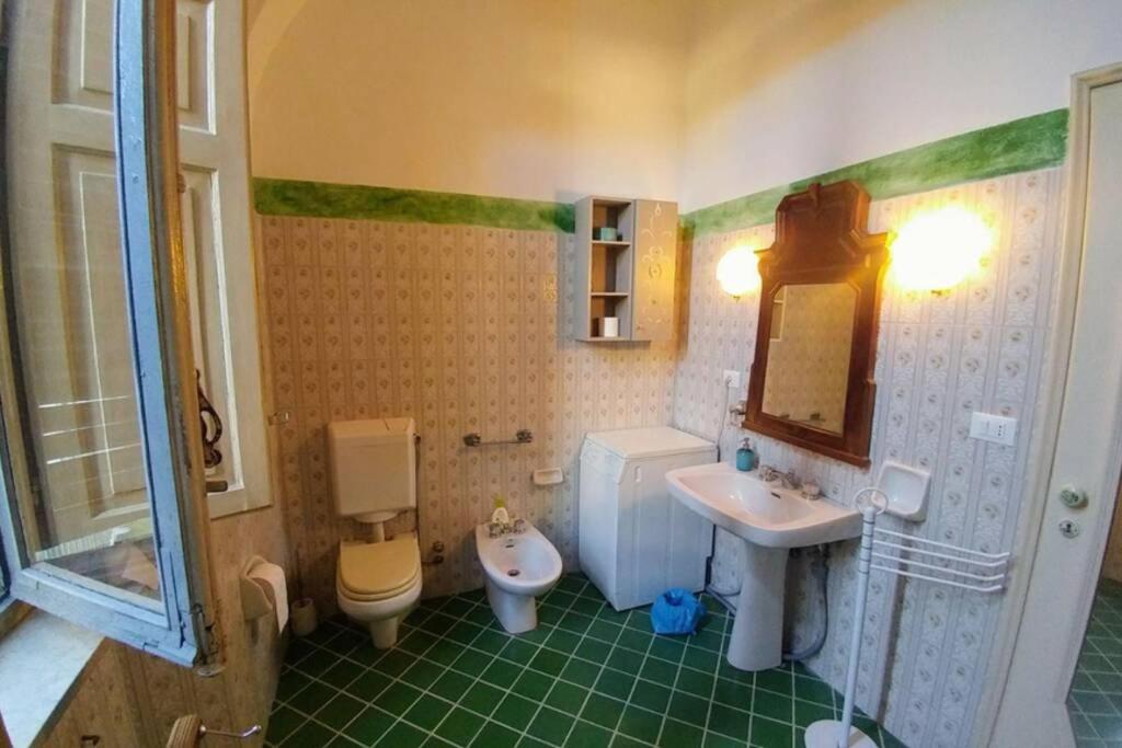 Cozy Apartment In Palazzo Malaspina Piacenza Kültér fotó